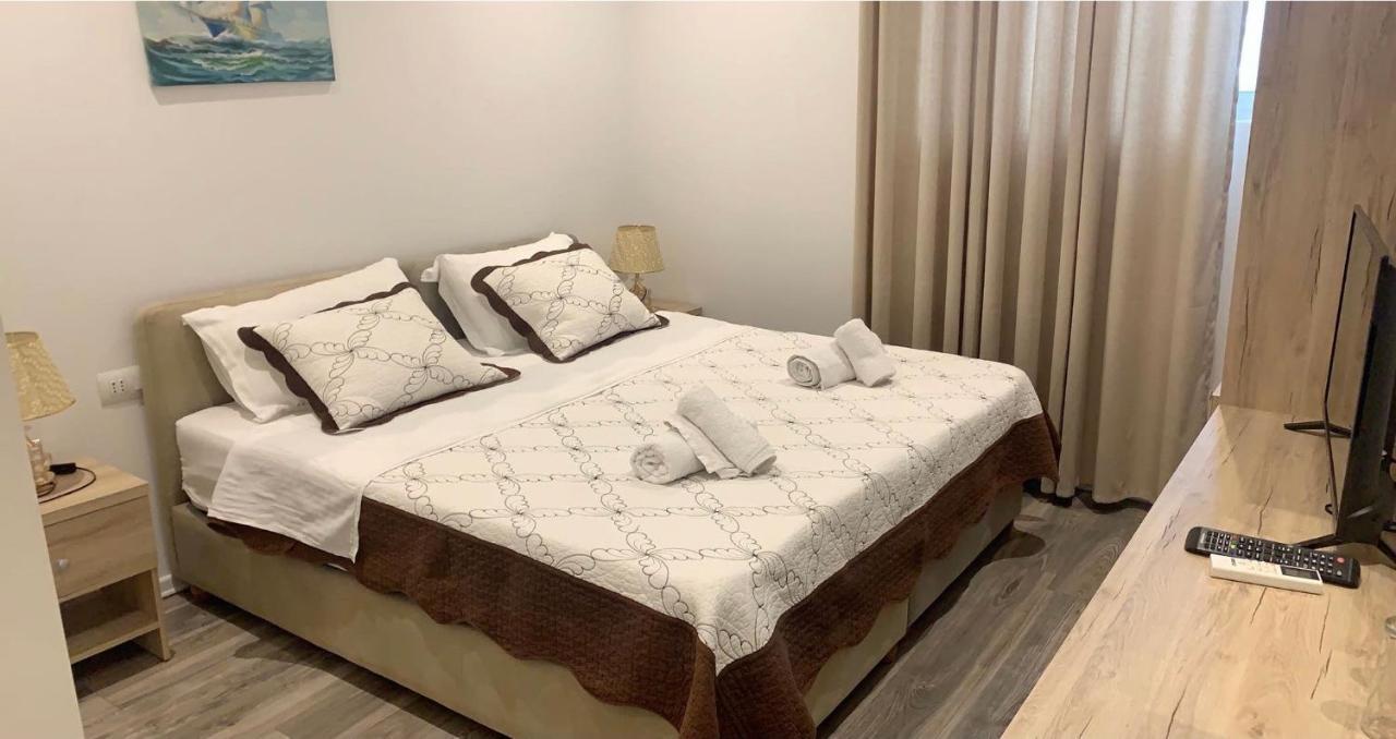 Deni'S Hotel Σαράντα Εξωτερικό φωτογραφία