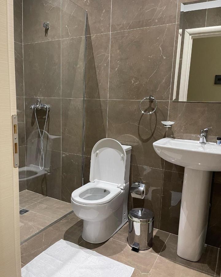 Deni'S Hotel Σαράντα Εξωτερικό φωτογραφία