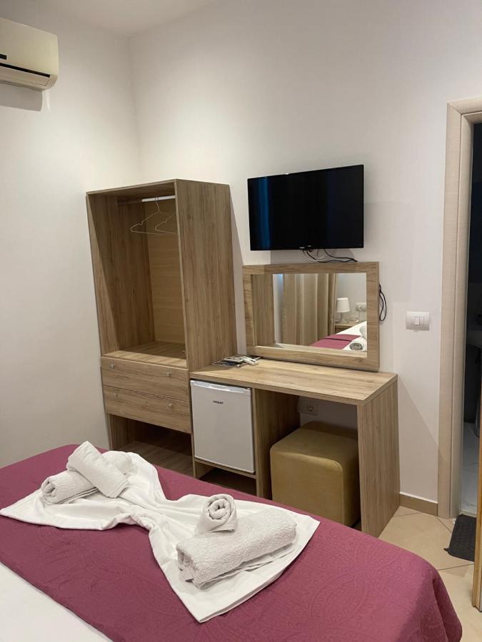 Deni'S Hotel Σαράντα Εξωτερικό φωτογραφία