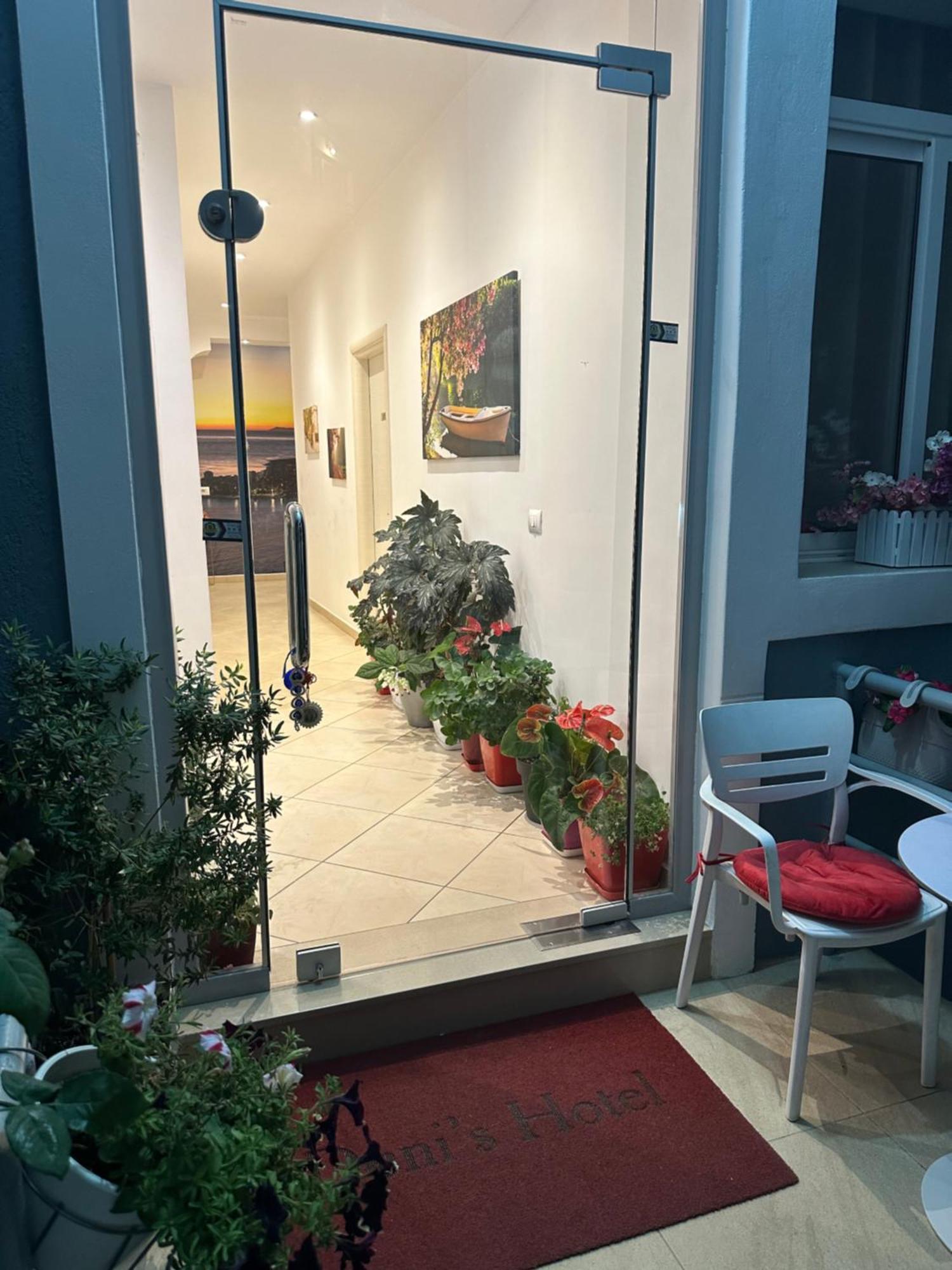 Deni'S Hotel Σαράντα Εξωτερικό φωτογραφία