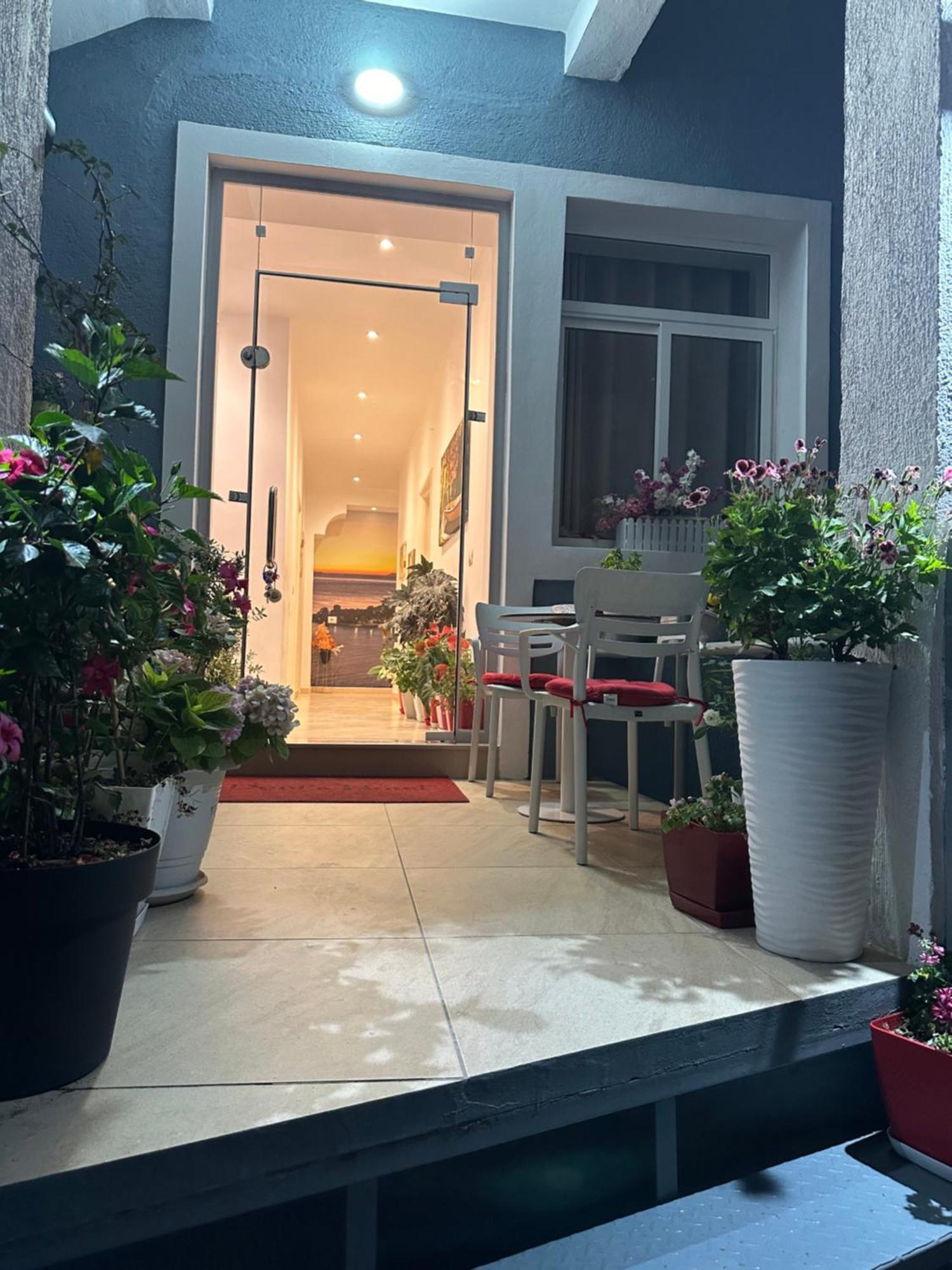 Deni'S Hotel Σαράντα Εξωτερικό φωτογραφία
