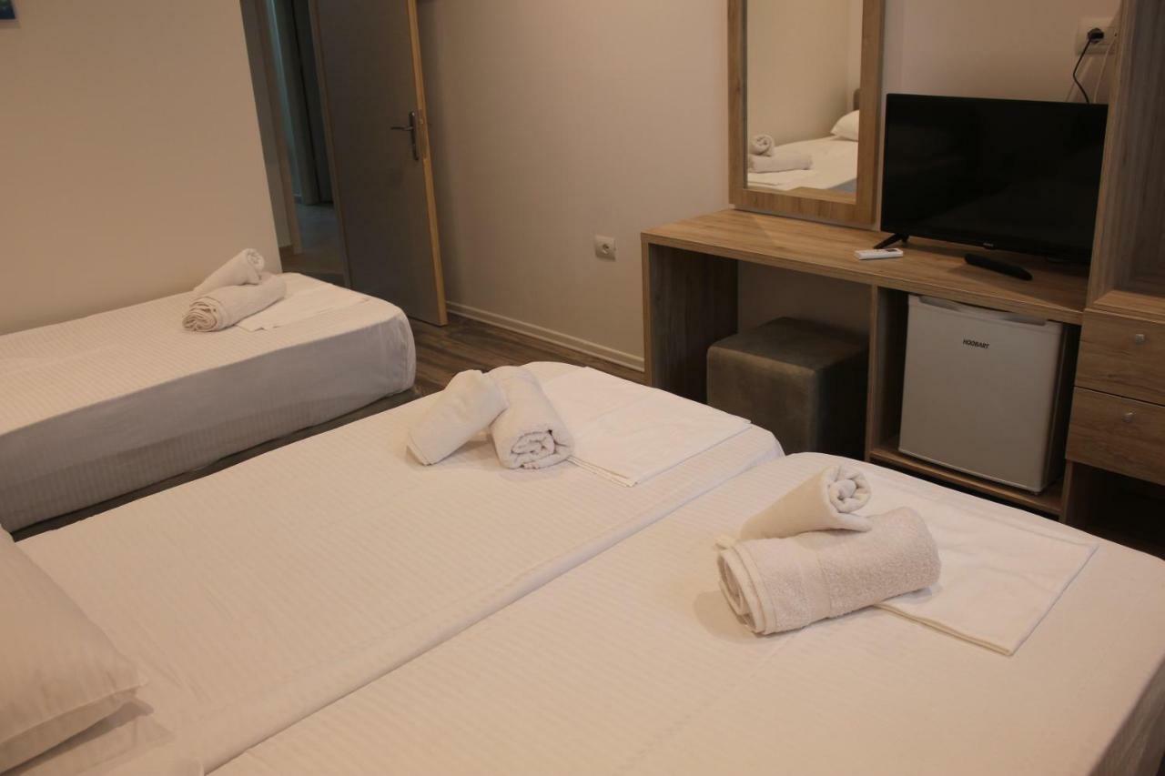 Deni'S Hotel Σαράντα Εξωτερικό φωτογραφία